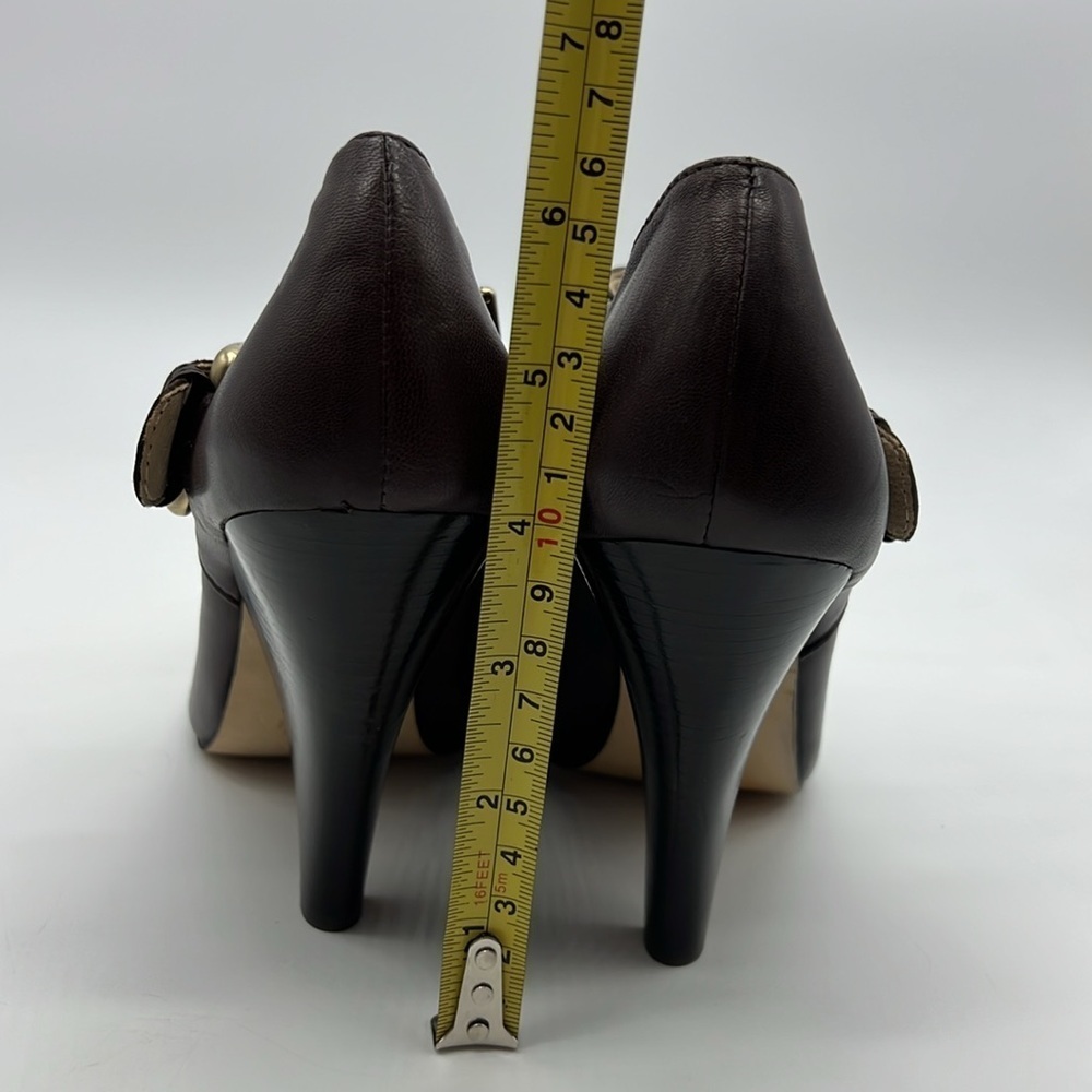 MICHAEL Michael Kors Women US 9 Brown Leather Heeled ankle booties Gold Buckle - Picture 5 of 12